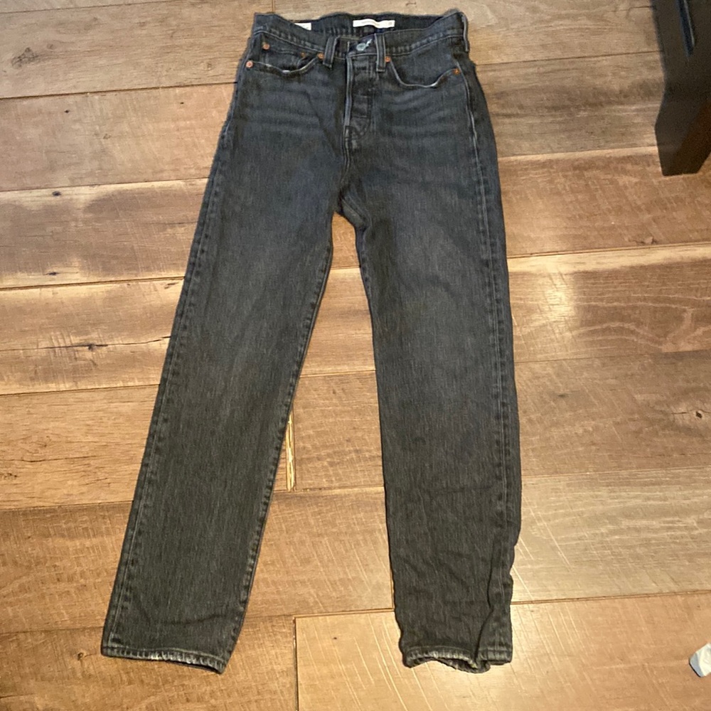 Levi’s Wedgie Straight